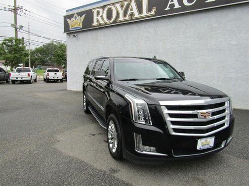 2019 Cadillac Escalade ESV Standard
