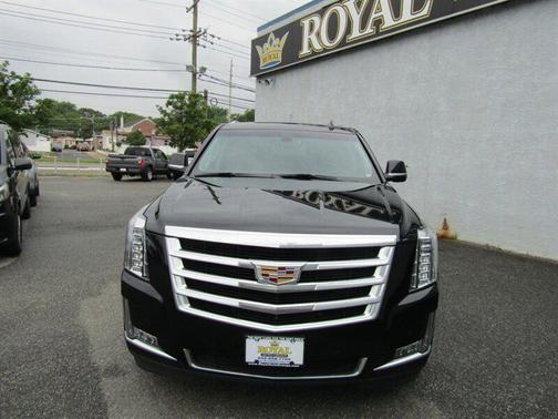 2019 Cadillac Escalade ESV Standard