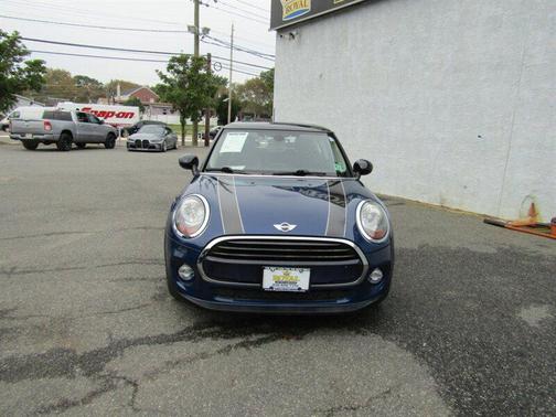 2017 MINI Hardtop Cooper