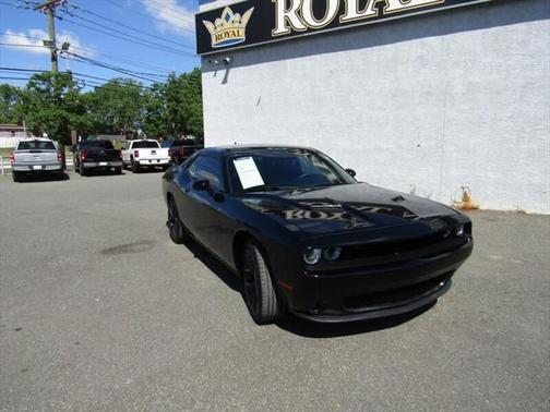 2019 Dodge Challenger SXT