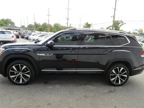 2024 Volkswagen Atlas 2.0T SEL Premium R-Line 4MOTION