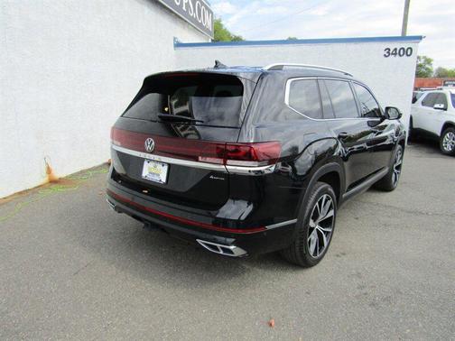 2024 Volkswagen Atlas 2.0T SEL Premium R-Line 4MOTION