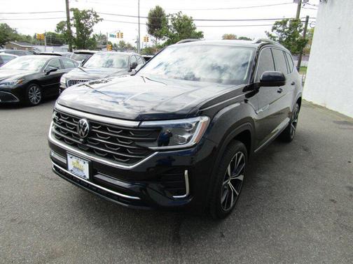 2024 Volkswagen Atlas 2.0T SEL Premium R-Line 4MOTION
