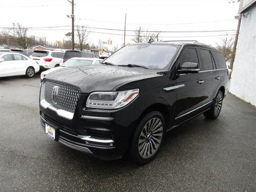 Black Velvet 2018 Lincoln Navigator Reserve