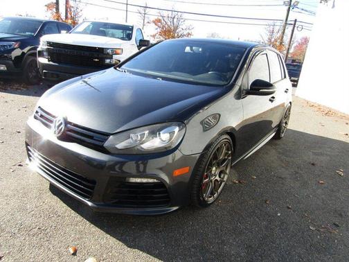 2013 Volkswagen Golf R 4-Door w/DCC & Navigation
