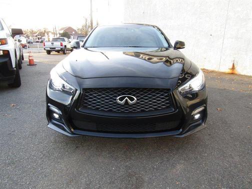 2015 INFINITI Q50 Base