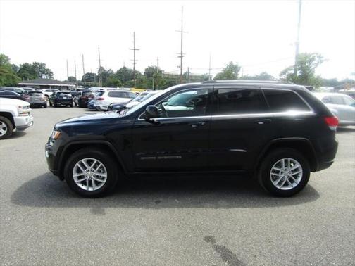 2018 Jeep Grand Cherokee Laredo E