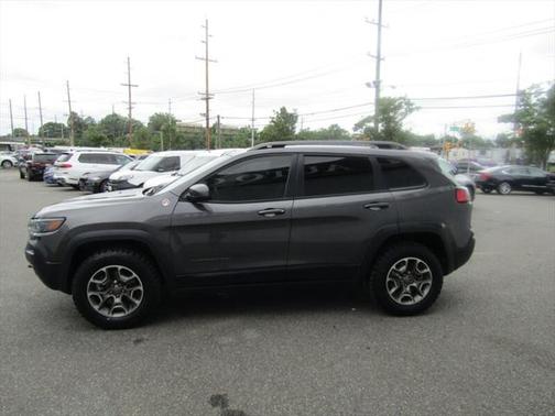 2020 Jeep Cherokee Trailhawk