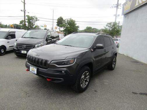 2020 Jeep Cherokee Trailhawk