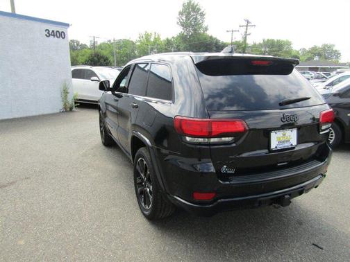 2017 Jeep Grand Cherokee Altitude