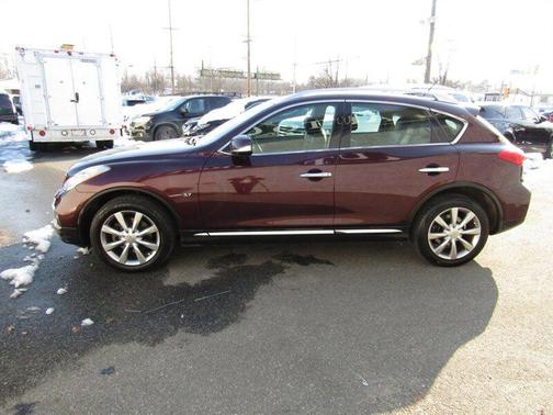 2017 INFINITI QX50 Base