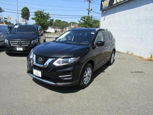 2018 Nissan Rogue SV