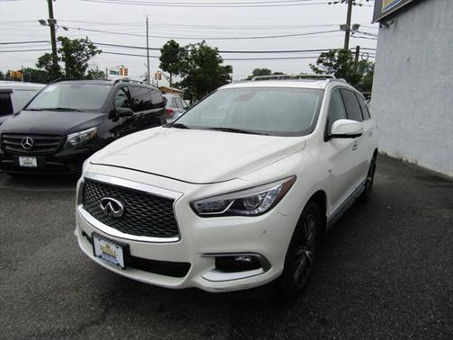 2016 INFINITI QX60 Base
