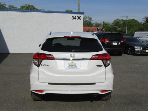 Platinum White Pearl 2019 Honda HR-V Touring