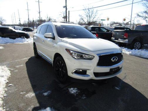 2017 INFINITI QX60 Base
