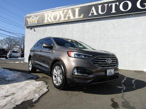 2019 Ford Edge Titanium