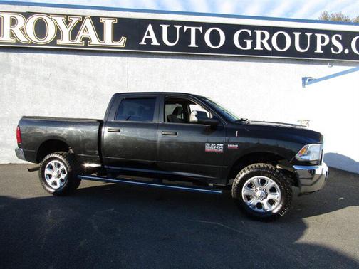 2018 RAM 2500 Tradesman Crew Cab 4x4 6'4' Box