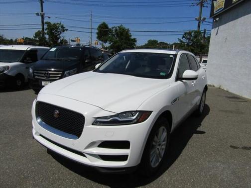 2018 Jaguar F-PACE 25t Prestige