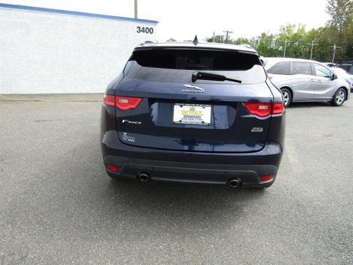 2018 Jaguar F-PACE 25t R-Sport