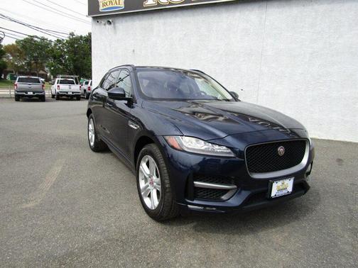 2018 Jaguar F-PACE 25t R-Sport