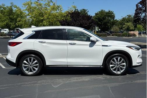 2020 INFINITI QX50 PURE
