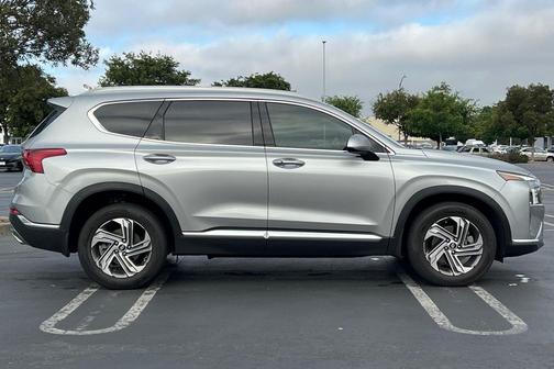 2021 Hyundai SANTA FE SEL 2.4