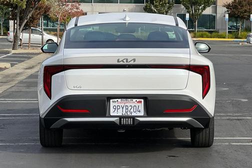 2025 Kia K4 EX