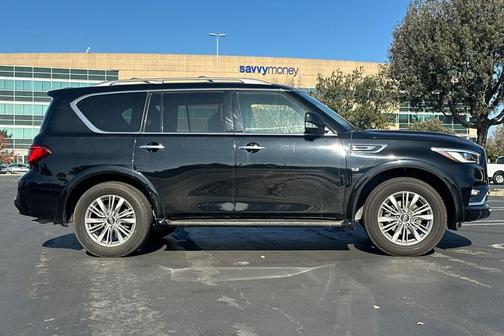 2018 INFINITI QX80 Base