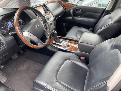 2018 INFINITI QX80 Base