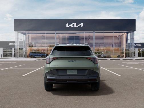 Jungle Green 2026 Kia Sportage Plug-In Hybrid X-Line