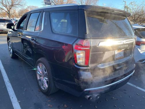2023 Chevrolet Tahoe 4WD High Country
