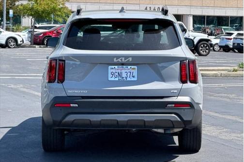 2023 Kia Sorento EX