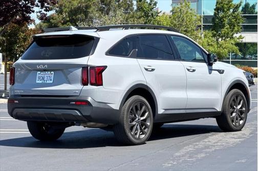 2023 Kia Sorento EX