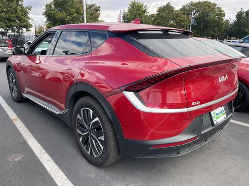 2024 Kia EV6 Light Long Range