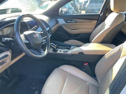 2023 Cadillac CT5 Premium Luxury