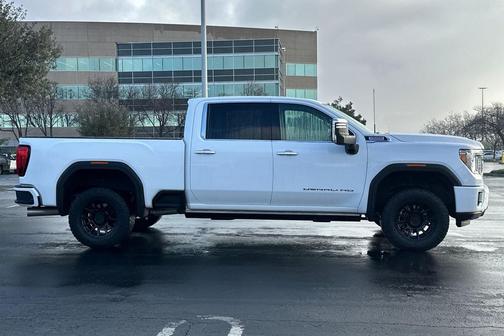 2022 GMC Sierra 2500 Denali