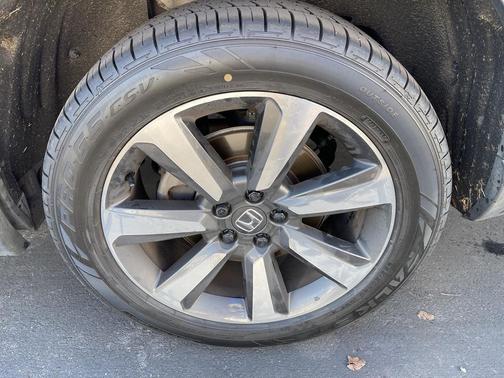 2023 Honda Pilot AWD Elite