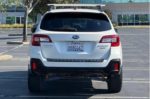 2018 Subaru Outback 3.6R Touring