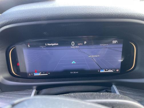 Diamond Black Crystal Pearlcoat 2024 Jeep Wagoneer L Series II 4x2