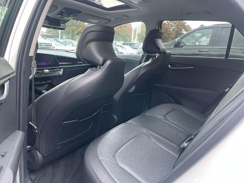 2023 Kia Niro EV Wave