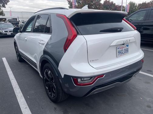 2023 Kia Niro EV Wave