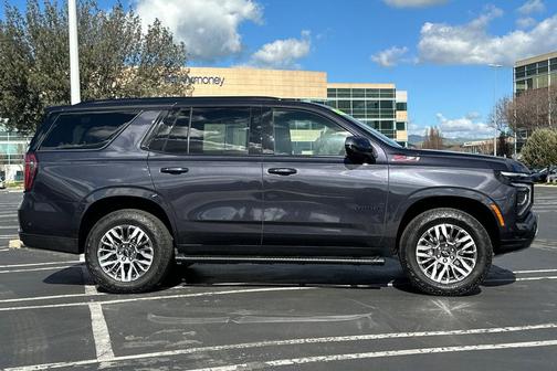 2025 Chevrolet Tahoe 4WD Z71