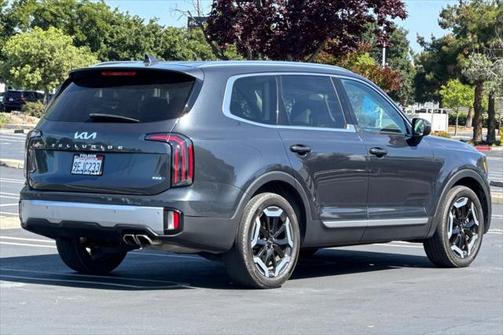 2023 Kia Telluride EX