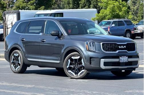 2023 Kia Telluride EX