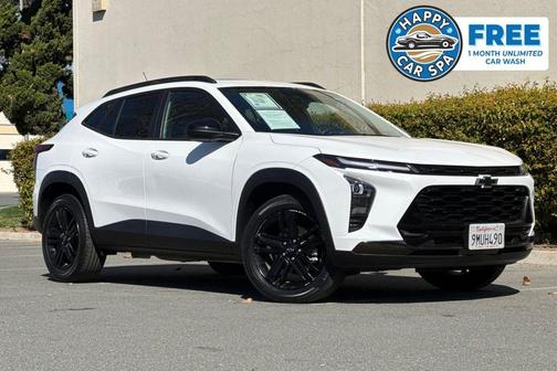 Summit White 2025 Chevrolet Trax FWD ACTIV