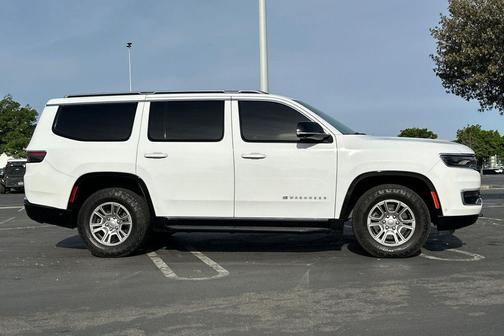 Bright White Clearcoat 2023 Jeep Wagoneer Series I 4x4