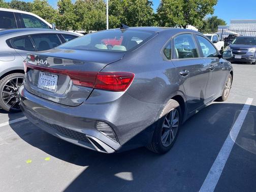 Gravity Gray 2023 Kia Forte LXS