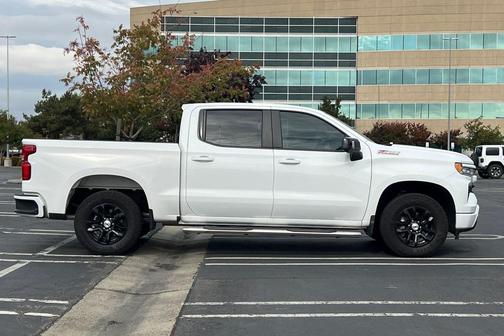 2025 Chevrolet Silverado 1500 RST