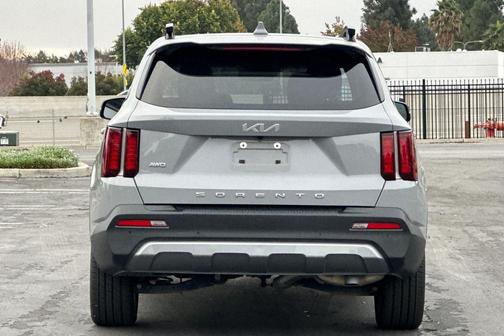 2022 Kia Sorento EX
