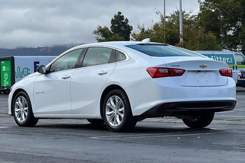 2024 Chevrolet Malibu FWD 1LT